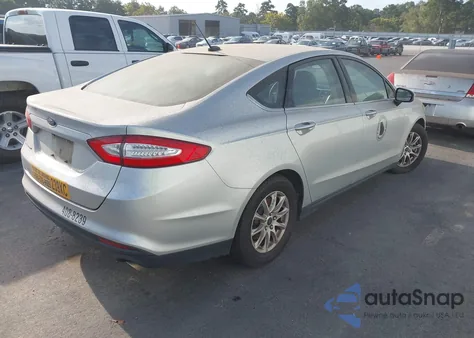 2016 Ford Fusion S из США, поврежденный, VIN 3FA6P0G71GR199147